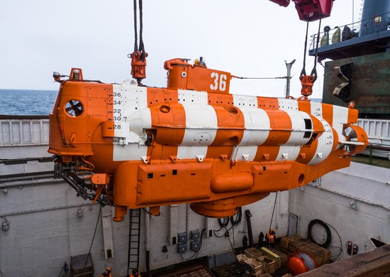 Экипаж подводного аппарата АС-36 отработал  задачи поисково-спасательного обеспечения в Белом море