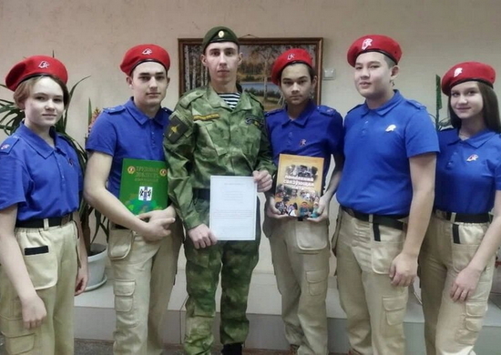 Кадеты и юнармейцы прошли обучение в центре военно-спортивной подготовки «Ергаки» Центрального военного округа