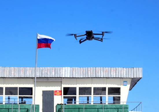 В Приамурье военнослужащие Восточного военного округа обучаются управлению беспилотными летательными аппаратами