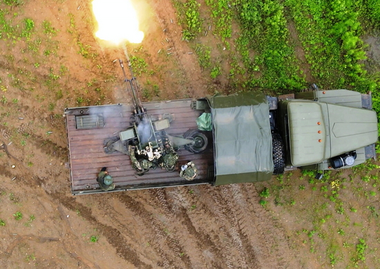 В Приморском крае в ходе учения военнослужащие Восточного военного округа уничтожили цели из зенитных установок ЗУ-23-2