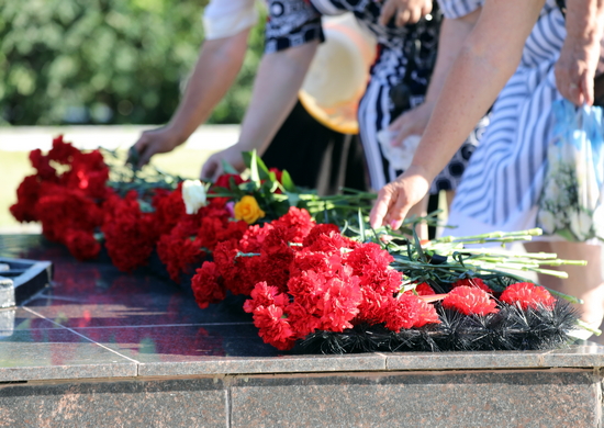 Военнослужащие дальней авиации почтили память погибшего экипажа майора П.Н. Морозова