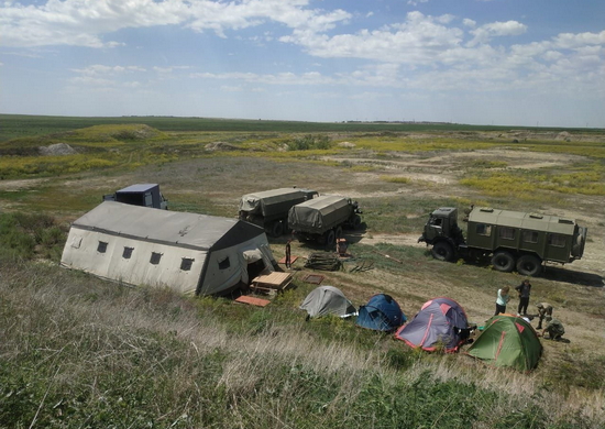 Военнослужащие Оренбургского ракетного объединения оказали помощь в организации палеонтологического научного лагеря