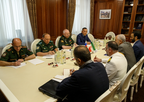 Замминистра обороны РФ генерал-полковник Александр Фомин провел переговоры с иранским коллегой бригадным генералом Ходжатоллой Корейши