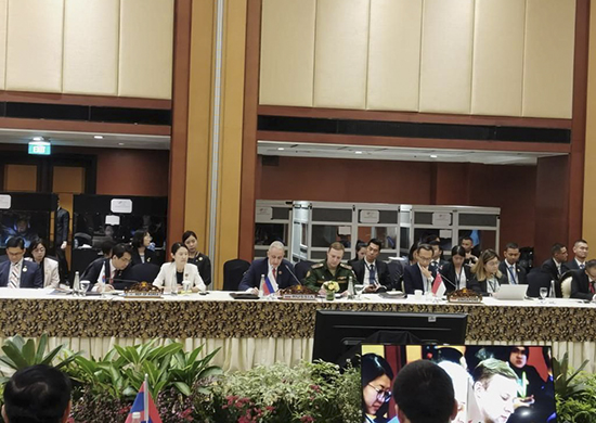 Делегация Минобороны России приняла участие в заседании старших должностных лиц «СМОА плюс» в Индонезии