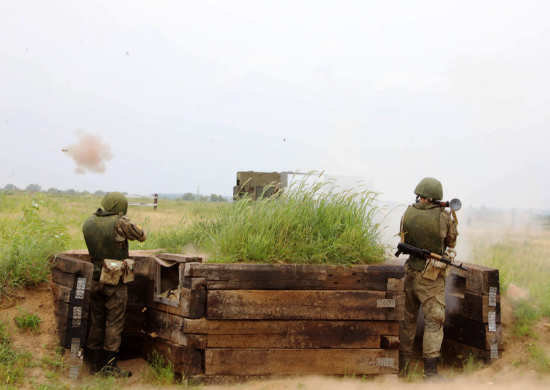 Гранатометчики Восточного военного округа выполнили боевые стрельбы на полигоне в Амурской области