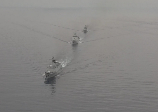 Корабли ВМФ России и ВМС Китая в ходе совместного морского патрулирования акватории Тихого океана отработали поиск и уничтожение подлодки условного противника