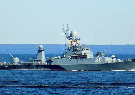 Малый противолодочный корабль «Казанец» Балтийского флота в ходе планового учения выполнил ряд задач в Балтийском море