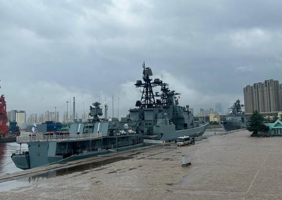 Отряд кораблей Тихоокеанского флота совершил деловой заход в китайский порт Циндао