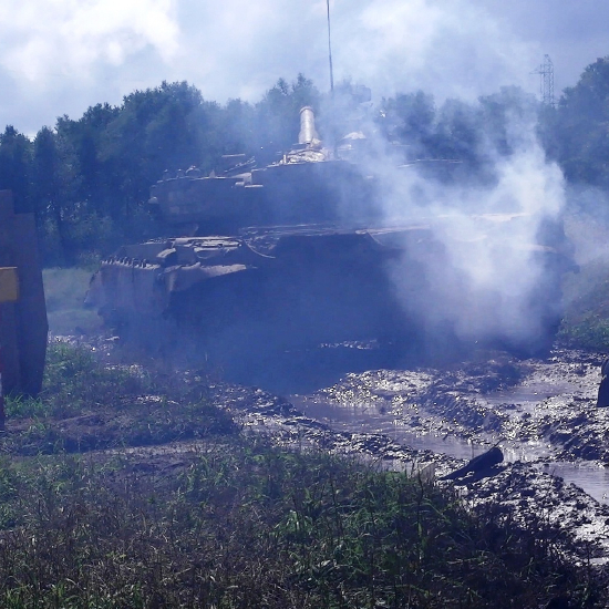 В Приамурье курсанты ДВОКУ прошли «обкатку танками»