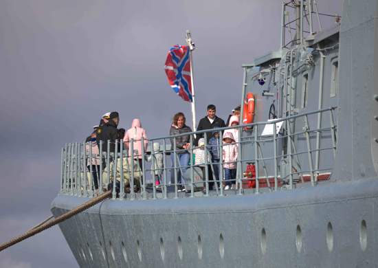 В рамках акции по популяризации военной службы Северный флот открыл для посещения корабли