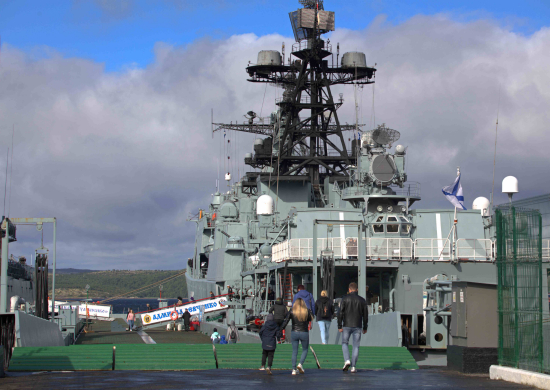В рамках акции по популяризации военной службы Северный флот открыл для посещения корабли