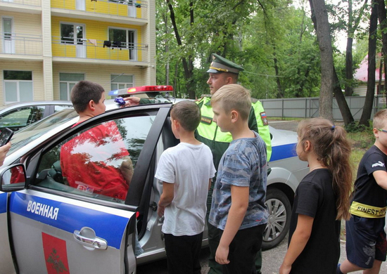 В Ульяновской области автоинспекторы Центрального военного округа провели акцию «Безопасность превыше всего!»