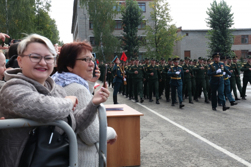 Курсанты Казанского танкового училища приняли Военную присягу