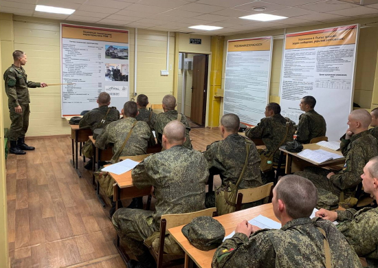 Курсанты Тюменского высшего военно-инженерного командного училища проходят войсковую стажировку в соединениях и воинских частях ЦВО, ЗВО, ВВО и ЮВО