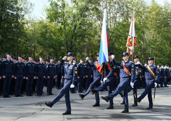 Около 400 курсантов Челябинского филиала Военного учебно-научного центра военно-воздушных сил «Военно-воздушная академия» приведены к Военной Присяге