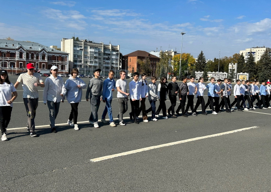 Самарские юнармейцы приняли участие в первой тренировке парада Памяти