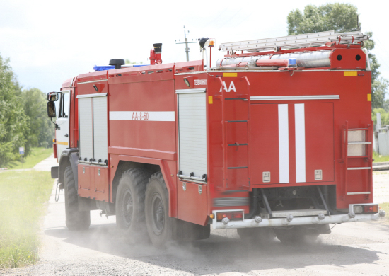В авиационном полку дальней авиации в Приамурье проведена тренировка пожарных расчетов