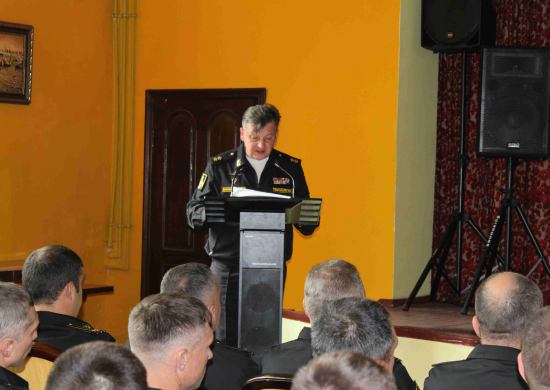 В День знаний командующий Балтийским флотом  посетил Балтийское высшее военно-морское училище