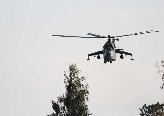 Вертолетчики Балтийского флота отработали применение авиационных средств поражения по наземным целям