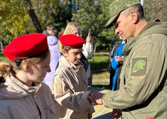 Более 120 школьников из Ростова-на-Дону пополнили ряды Юнармии