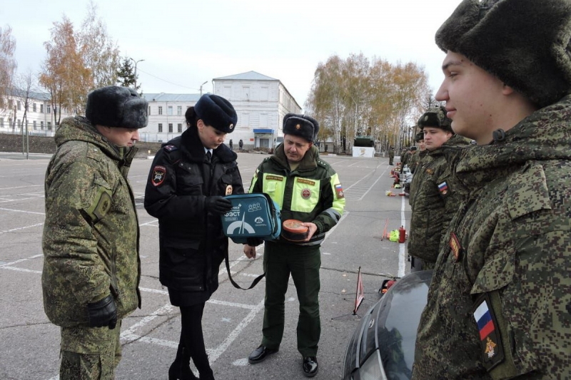 Инспекторы ВАИ ЦВО провели профилактическую акцию по безопасности дорожного движения в Ульяновской области