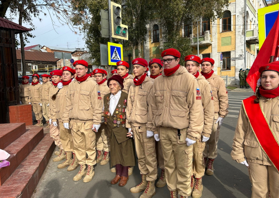 Юнармейцы провели чествование ветерана ВОВ в Самарской области