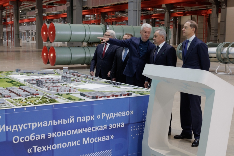 Министр обороны РФ Сергей Шойгу принял участие в церемонии сдачи корпуса будущего ракетного завода концерна «Алмаз-Антей»