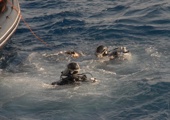 Отряд ПДСС на Камчатке провёл тренировку по подводному осмотру акватории пунктов базирования сил Тихоокеанского флота