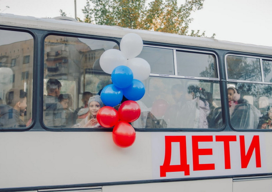 Российская военная база в Таджикистане получила новые школьные автобусы для перевозки детей военнослужащих