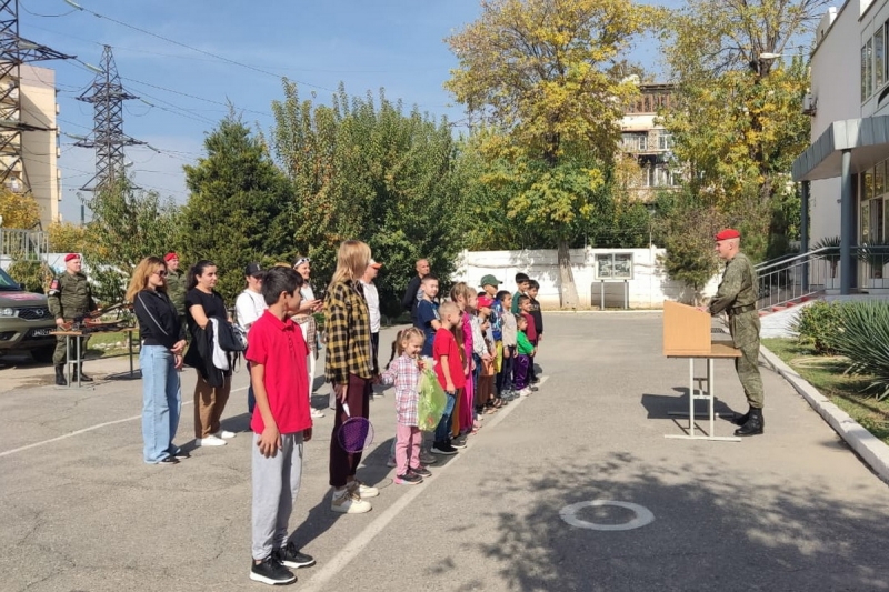 Российская военная полиция провела День открытых дверей в Таджикистане