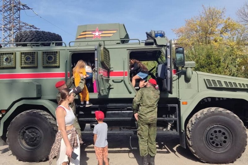 Российская военная полиция провела День открытых дверей в Таджикистане