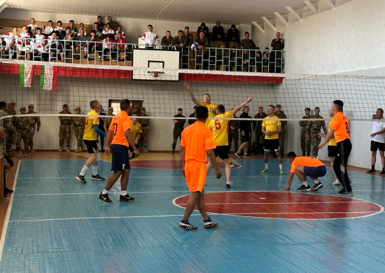 Соревнования по волейболу среди Миротворческих сил ОДКБ прошли на полигоне Эдельвейс в Киргизии