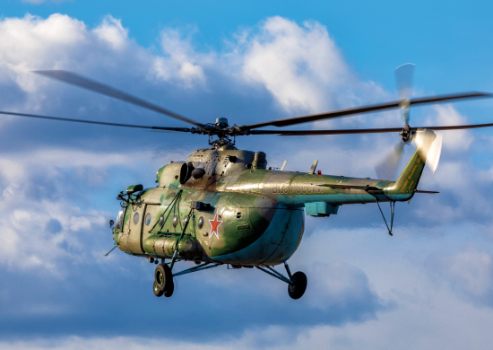 В Ленинградской области лётчики армейской авиации выполнили учебно-тренировочные полёты