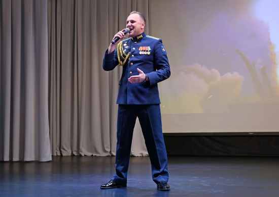 В Военно-космической академии прошел фестиваль космической песни «Летим к звёздам»