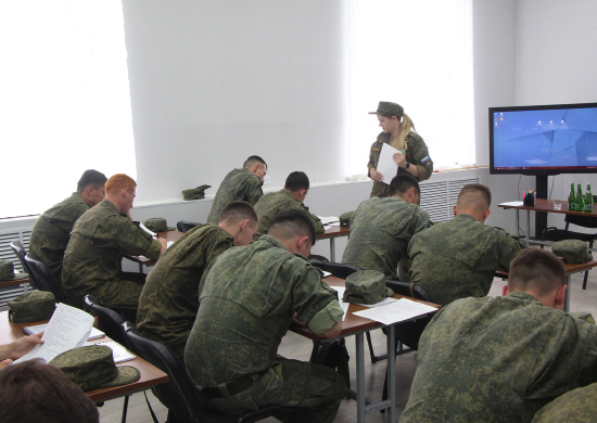 Военнослужащие ЦВО приступили к контрольным занятиям за летний период обучения в Поволжье