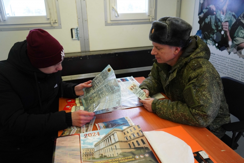 Михайловская военная артиллерийская академия провела комплексные тактические занятия с боевой стрельбой и военно-патриотическую акцию
