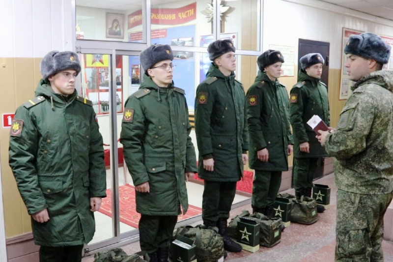В Приамурье началось увольнение военнослужащих по призыву Восточного военного округа, отслуживших установленные сроки