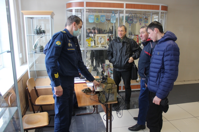 В «Военно-воздушной академии имени профессора Н.Е. Жуковского и Ю.А. Гагарина» в г. Сызрани прошел день открытых дверей