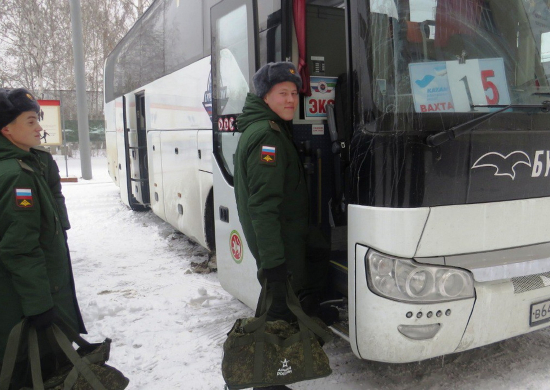 Второй воинский эшелон с новобранцами из Республики Татарстан убыл на восточные рубежи России