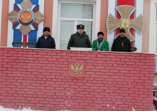 Более 100 новобранцев из Башкирии убыло воинским эшелоном на юг России