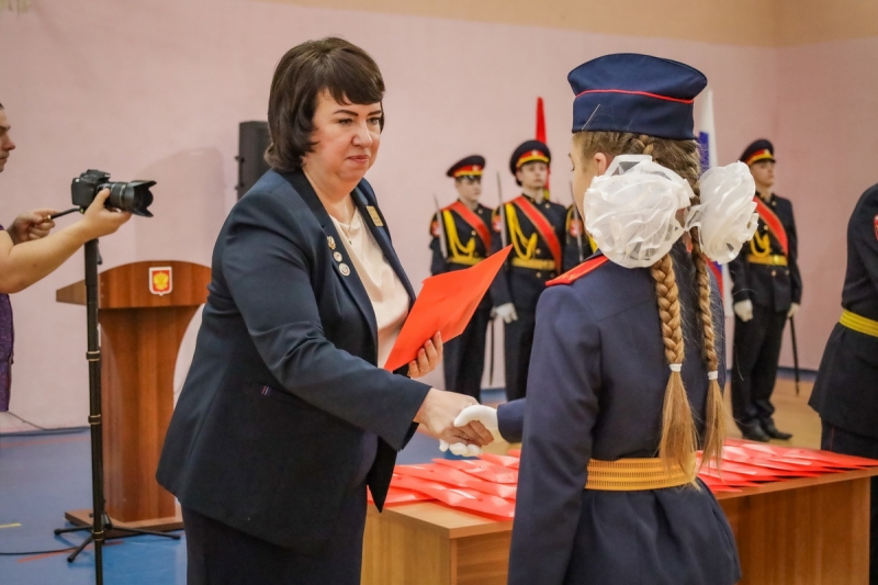 Более 30 школьников Кемерова принесли клятву кадета