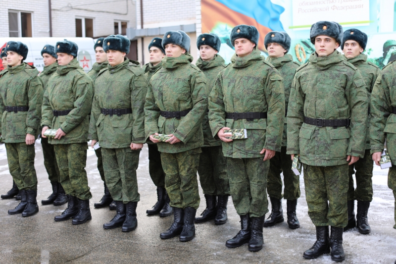 Двадцать пять призывников из Ставрополья отправились проходить военную службу в Президентский полк