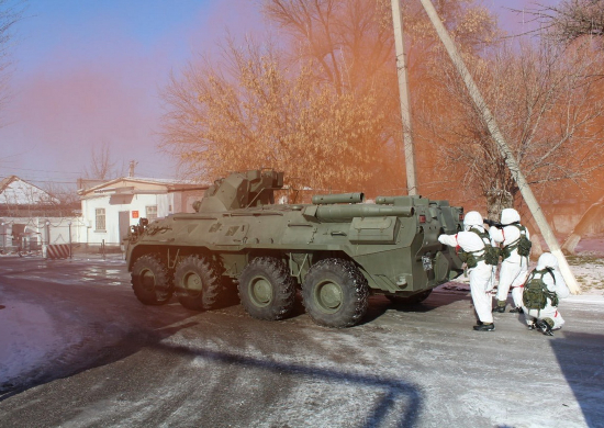 На российской военной базе в Киргизии проверили готовность подразделений антитеррора