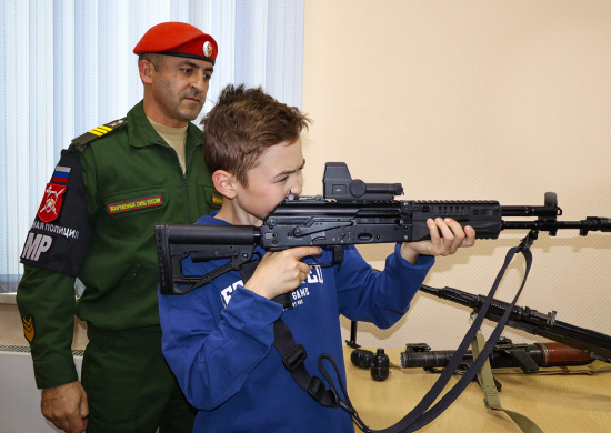 Российская военная полиция в Таджикистане отметила профессиональный праздник