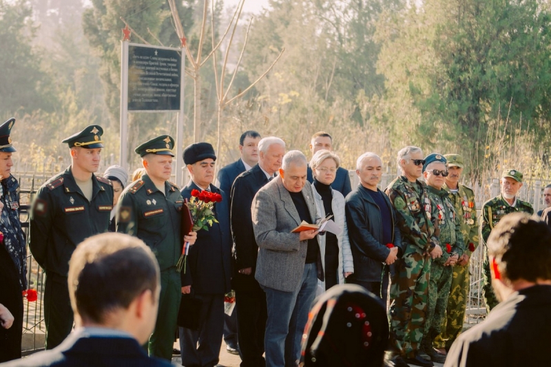 Российские военнослужащие в Таджикистане отметили 82-ю годовщину начала контрнаступления советских войск под Москвой
