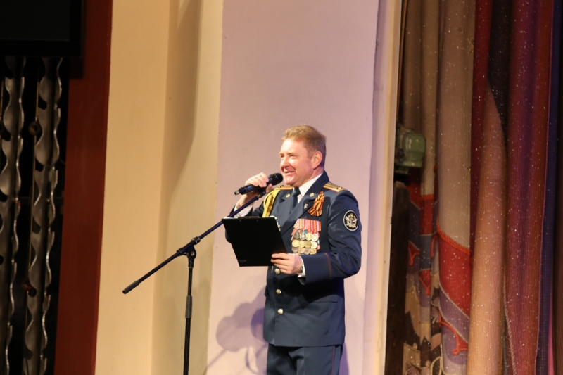 Военнослужащие дальней авиации приняли участие в фестивале-конкурсе, посвященном Дню Героев Отечества в Саратовской области
