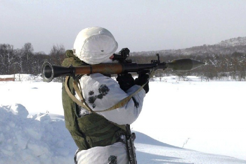 На Сахалине военнослужащие ВВО начали практические стрельбы из ручного противотанкового гранатомёта