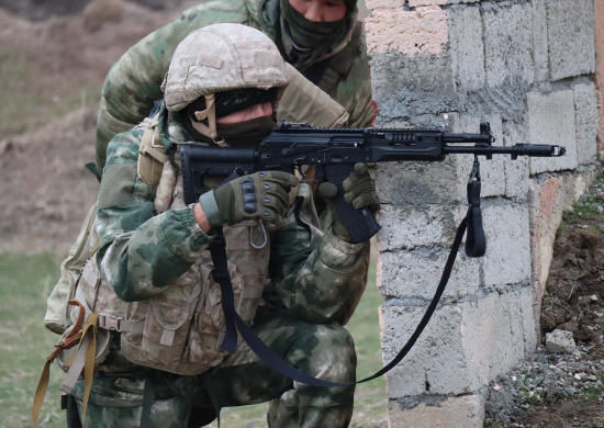 С российскими военнослужащими в Таджикистане проведена тренировка по антитеррору