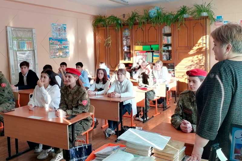 Участник СВО провел урок мужества для юнармейцев Новокузнецка