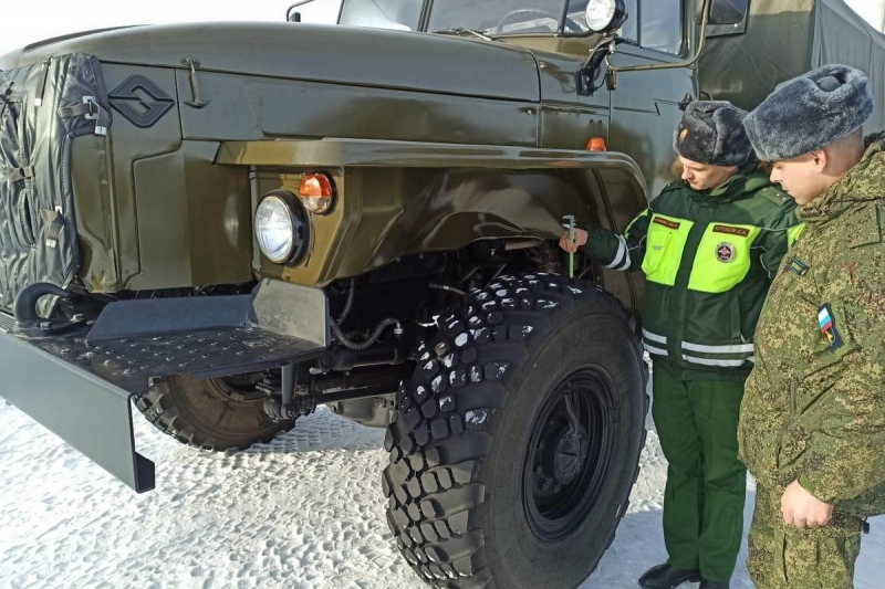В Свердловской области автоинспекторы ЦВО провели акцию по безопасности дорожного движения